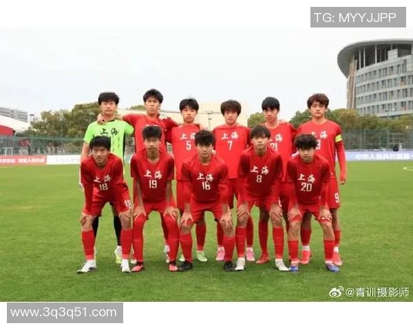 上海羽毛球队在冠军赛积分榜中以79分稳居第一名展现强劲实力 上海羽毛球队在冠军赛积分榜中以79分稳居第一名展现强劲实力